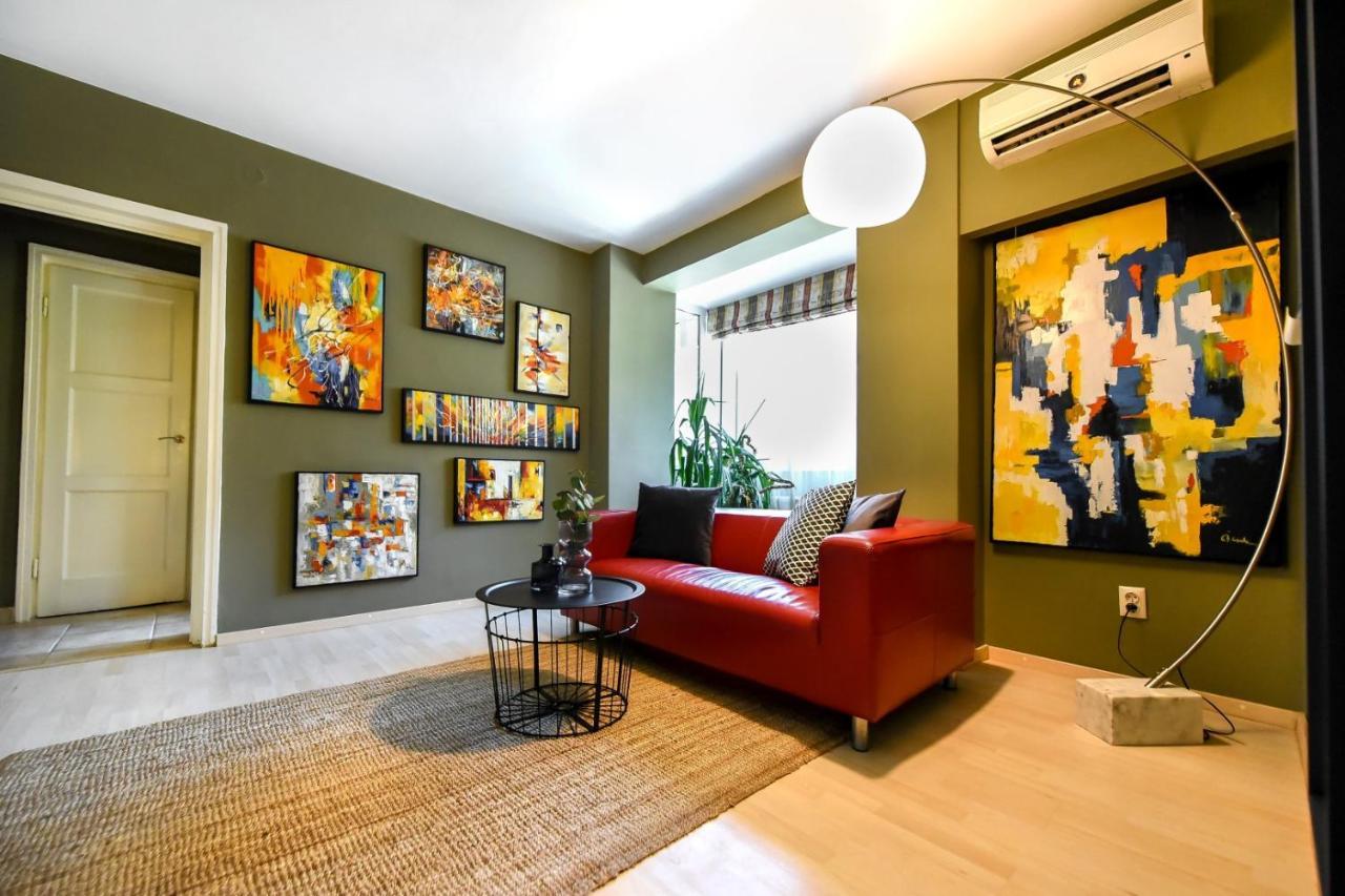 Downtown Oasis: Central Apartments With Cozy Charm بوخارست المظهر الخارجي الصورة