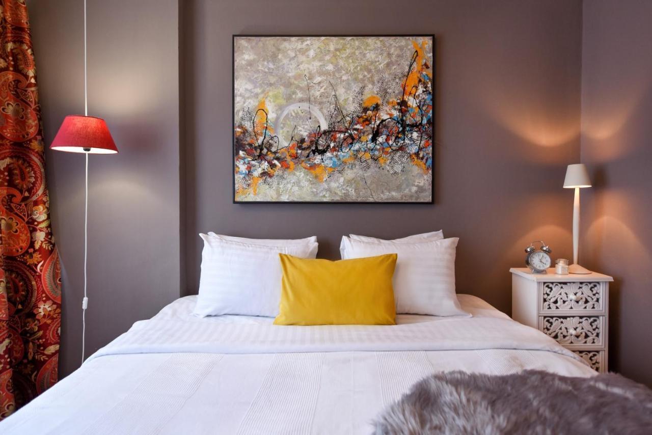 Downtown Oasis: Central Apartments With Cozy Charm بوخارست المظهر الخارجي الصورة
