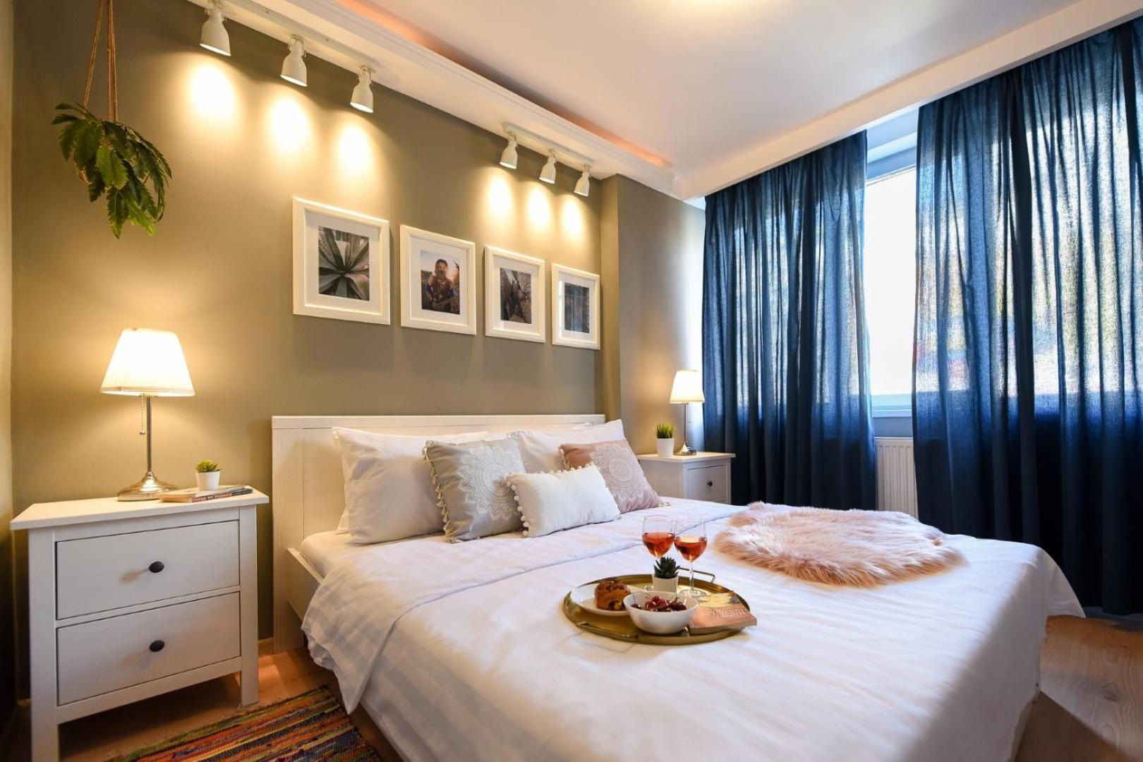 Downtown Oasis: Central Apartments With Cozy Charm بوخارست المظهر الخارجي الصورة